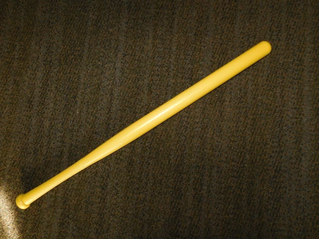 Vintage  2012  Baseball Toy 31" Long Plastic Official Wiffle Ball Bat Made Usa
