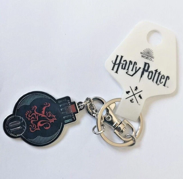Warner Bros Harry Potter Studio Tour London GRYFFINDOR KEEPER 01 Key Ring