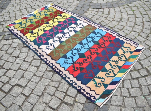 RAINBOW Vintage Kilim Rug 44'' x 78'' Color Full Anatolian Acrylic Kelim Rug