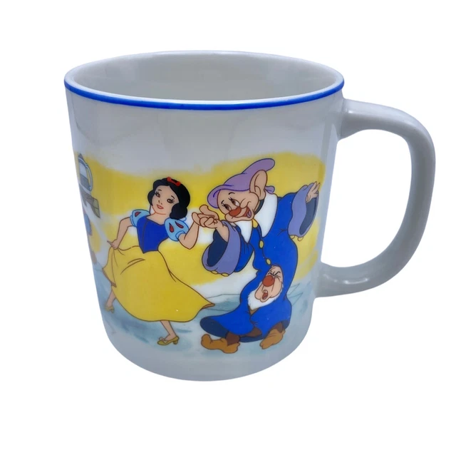 Disney Snow White Seven Dwarfs Vintage Coffee Mug Disneyland Disney World Japan