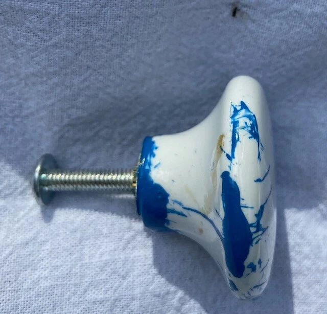 Ceramic Cabinet Door & Drawer Knobs, White, from 1990 - with defects