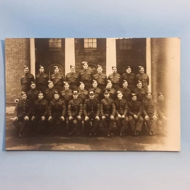 Militär Postkarte echtes Foto C1920 1. Weltkrieg - 2. Weltkrieg Royal Engineers Gruppenporträt