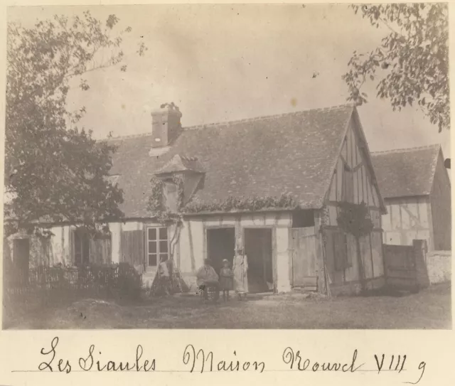 Les Siaules, Côte-d'Or ? Maison Nouvel. Circa 1900.