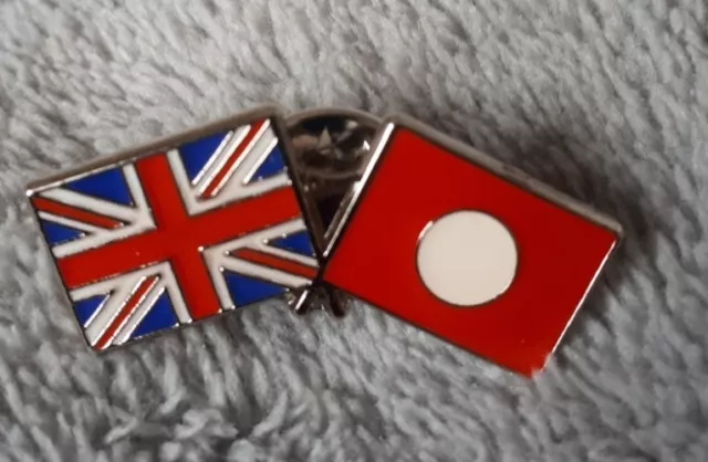 UNITED KINGDOM Friendship Flag Enamel Pin Badge Unknown Country/Organisation VGC