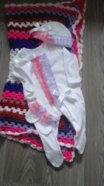 0-3 Baby Mädchen Layette Set Rüschenbandschleifen Ideales Geschenk