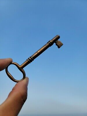 Anitique Giant Solid Brass French Skeleton Key!  Old Thick Metal Key!