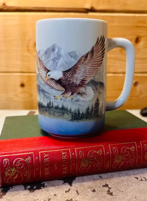 Vintage OTAGIRI Japan Flying * Soaring Bald Eagle Over Mountains Coffee Tea Mug