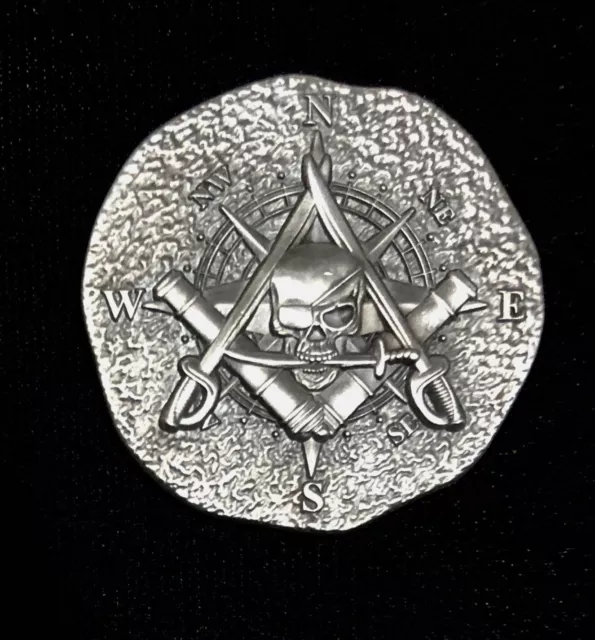 Piece of Eight Pirate Challenge coin Freemason Masonic, 1.75", Antique silver