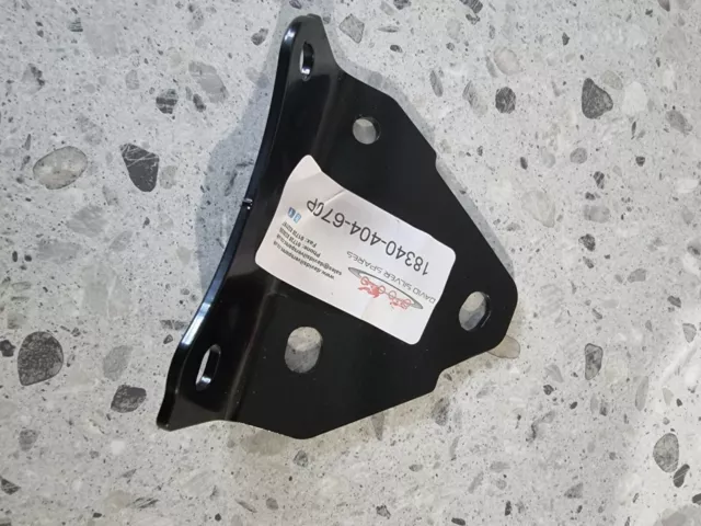 Honda cb 550 four k3 Right Hand Exhaust Bracket