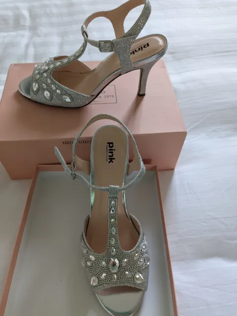 Fabulous Silver Diamante wedding shoes by Pink Paradox London. Size 7. BrandNew