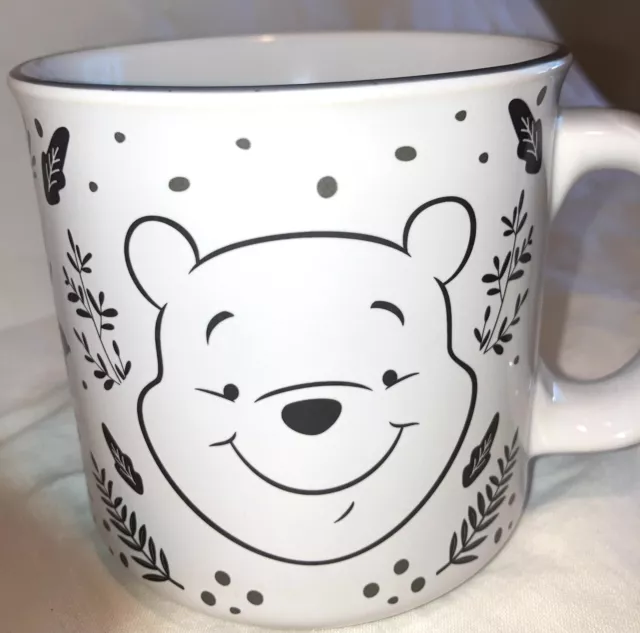 DISNEY WINNIE THE POOH Large Coffee or Cocoa Mug new