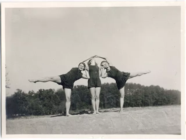 Original 1920s Gymnastiktrio, Sokol, tschechisches Kunstfoto