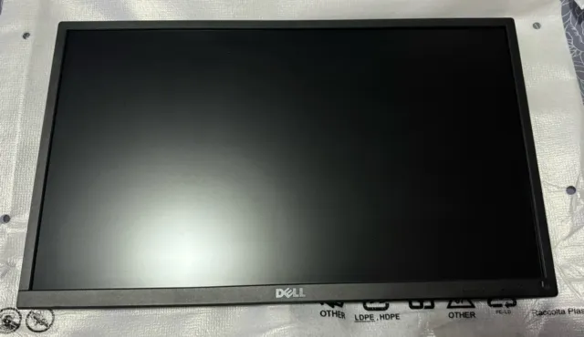Dell P2217H 22" Fhd Widescreen Hdmi Vga D-Port Led Ips Monitor