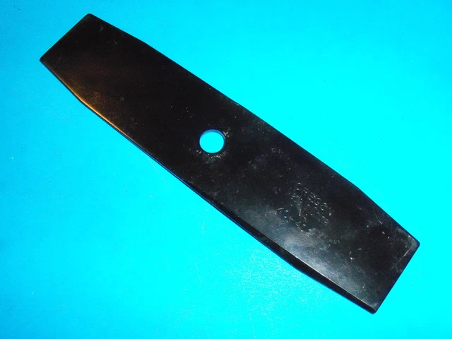 Oregon 40-009 Edger Blade, 9 X 5/8 3-Tooth - Oregon Products Oregon 40-009 Edger Blade, 9 X 5/8 3-Tooth - Oregon Products
