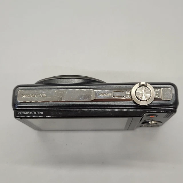 Olympus D-720 14,0 megapixel fotocamera digitale compatta testata nera pixel morti 3