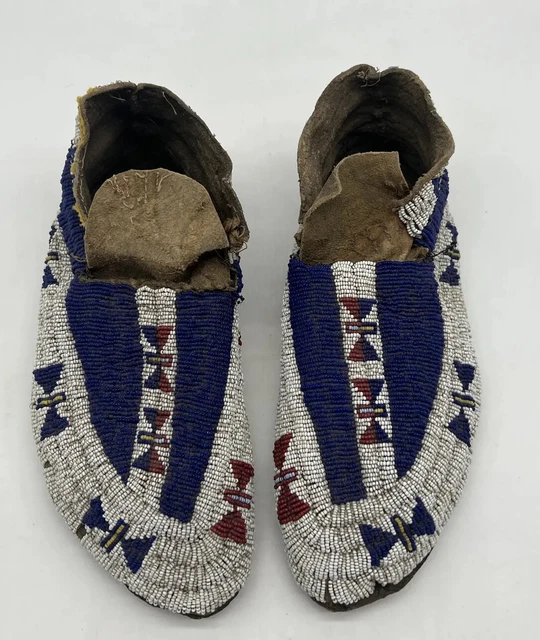 Old 19th Century Plains Beaded Moccasins Old 19th Century Plains Beaded Moccasins