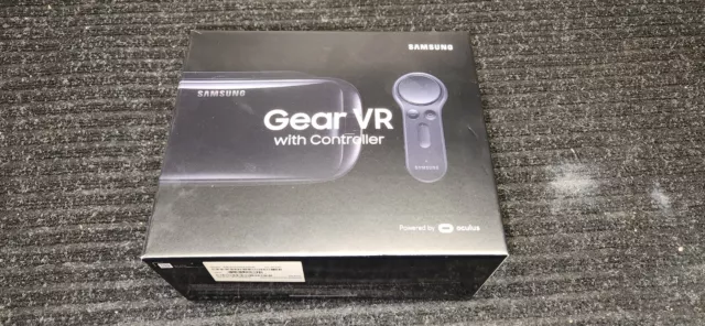 Samsung Galaxy Gear SM-R324 Oculus VR Headset Original Box & Controller