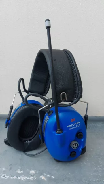 3M - Peltor WS LiteCom Pro III  hearing protection with built in 2way radio DMR 