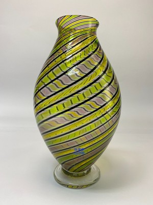 Venini Murano Vaso anni 70   firma all'acido h 35 cm 