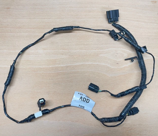 GENUINE FORD FOCUS MK4 Parking Sensor Wiring Loom Rear Bumper (2015