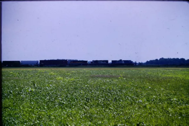 Kodachrome Original Slide Conrail Diesel Engines Clay Center, OH - Item #CC2312