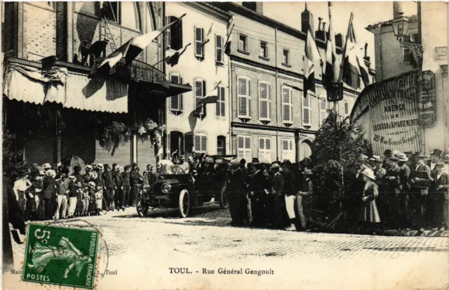 CPA Toul - Rue General Gengoult (276821)