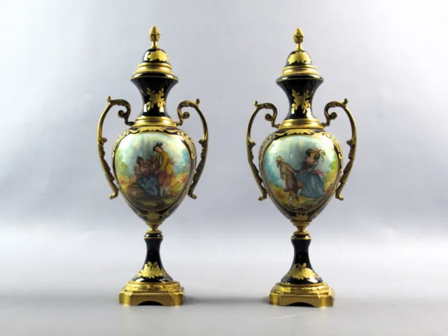 Couple Vases Sèvres en Porcelaine Et Bronze France Deuxième Moitié Xx Seconde