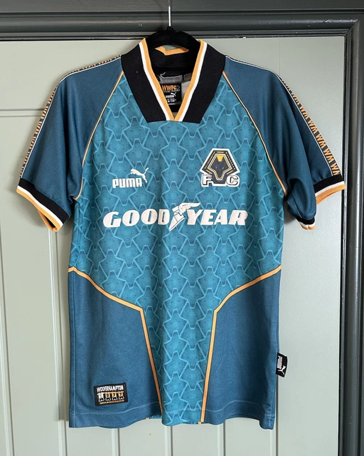 Wolves puma kit cheap