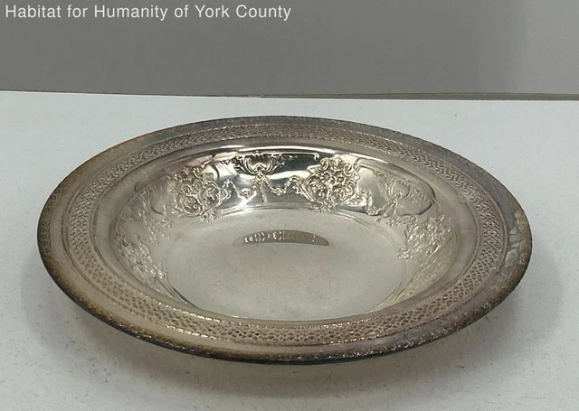 Vintage International Silver Co Victorian Repoussé Serving Platter Pierced Style