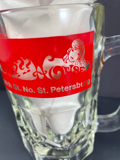 https://www.picclickimg.com/XzwAAOSwU3li4WiN/Glass-Beer-Mug-Risque-Lady-Vintage-St-Petersburg.webp