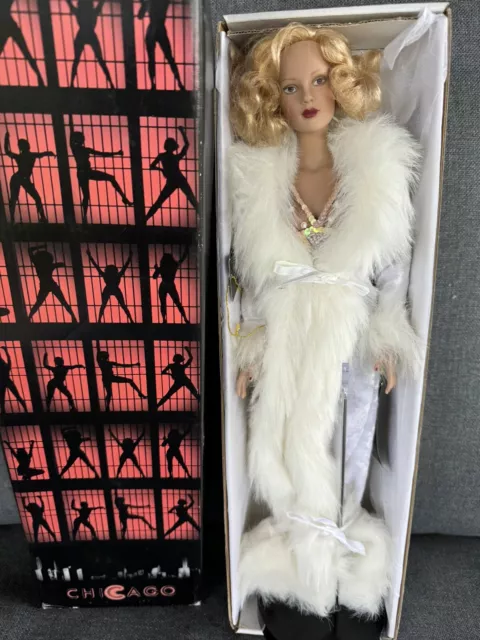 Robert Tonner Chicago Roxie Finale 16" Doll CH1302 NRFB