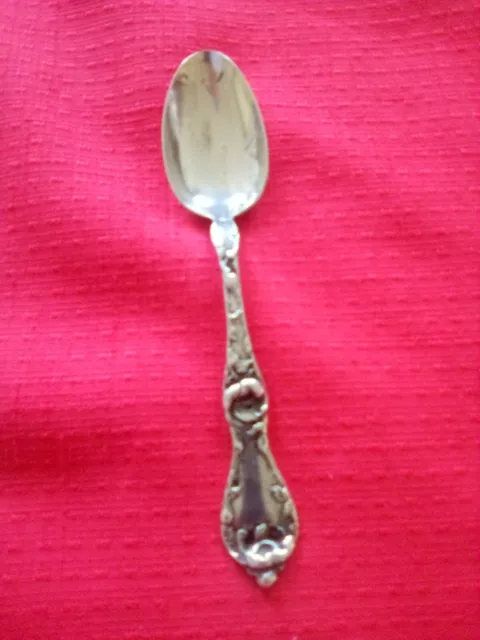 VTG 32.7g STERLING SOUVINER SPOON-ORNATE POPPIES DESIGN FRONT & BACK NICE!