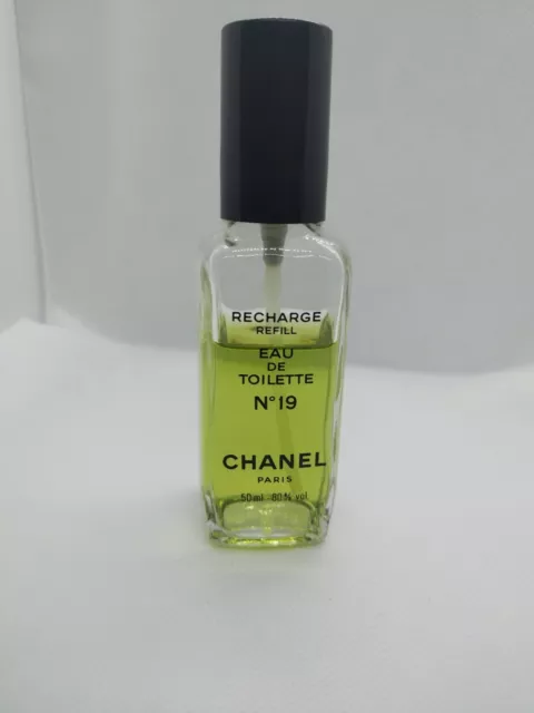 Chanel No 19 50ml Recharge Refillable Spray Eau De Toilette. Discontinued.
