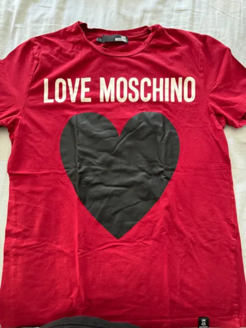 love moschino t shirt