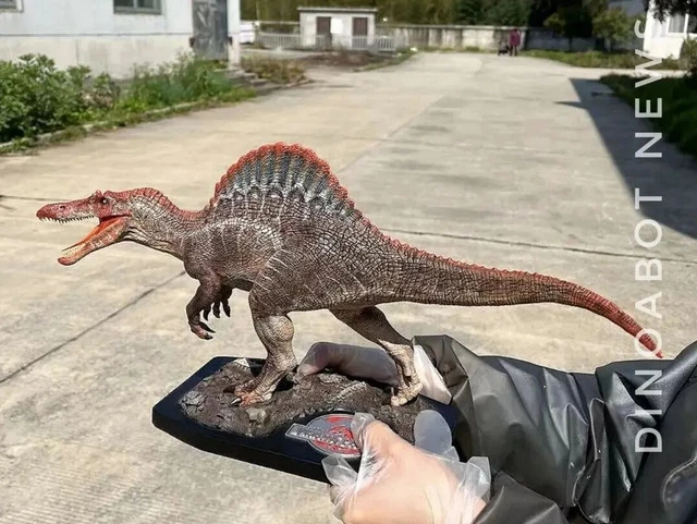W-Dragon Jurassic Park III Spinosaurus 1/35 statue