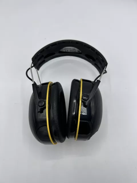 3M WorkTunes Connect Hearing Protection Headphones Noise CANCELLATION Bluetooth