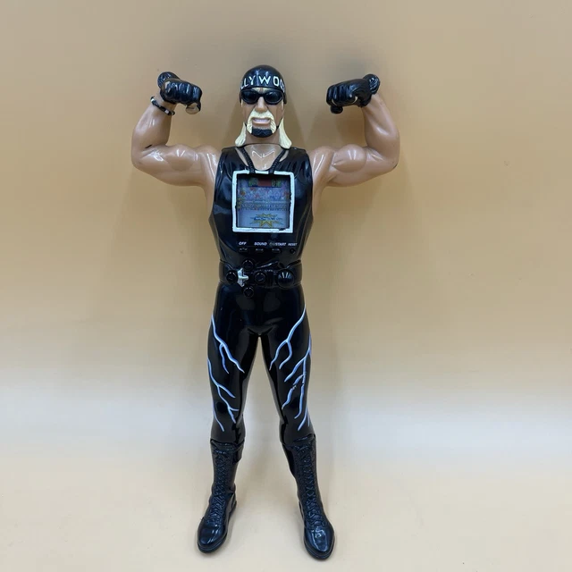 TIGER ELECTRONICS WCW Grudge Match Vintage LCD Game *Boxed