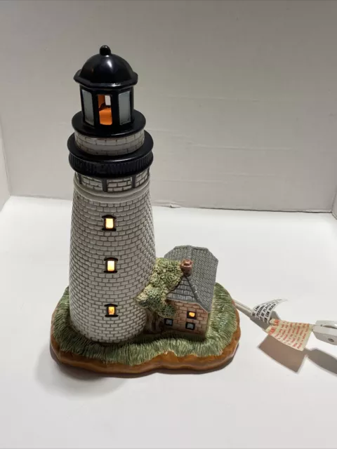 Geo Z Lefton - St . Simons Lighthouse Figurine - Vintage 1993 #01012/ Working