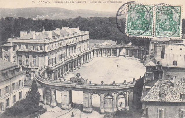 Carte postale ancienne MEURTHE-ET-MOSELLE NANCY 7 hémicycle de la carrière timb.