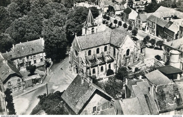 12932 cpsm 95 Domont - l'Eglise