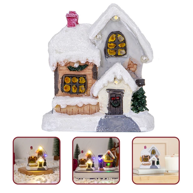 CHRISTMAS VILLAGE DISPLAY Houses Clearance Vacation Glowing £11.19