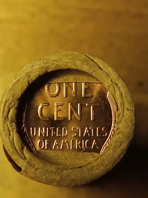  Wheat Penny Roll Brown  Wrapper Unsearched Unc On Both Ends Of Roll. .