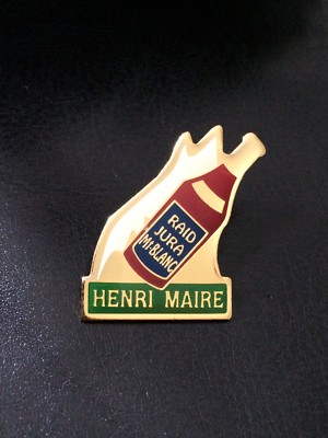 Bouteille raid Jura Mont-blanc Pin's Henri Maire Bouteille raid Jura Mont-blanc Pin's Henri Maire
