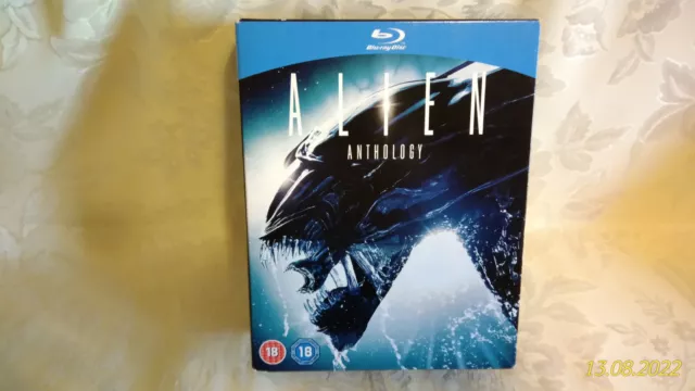 ALIEN Anthology (1+2+3+4) Blu-ray Disc Box // Englische Version