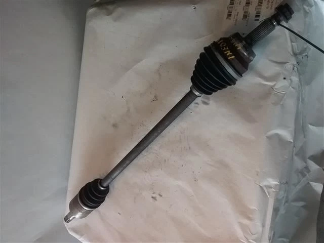 Passenger Axle Shaft Front Axle 1ZZFE Engine Fits 03-08 COROLLA 96080452