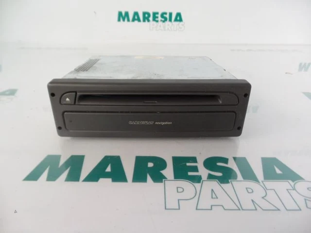 P4905957 Navigationssystem RENAULT Clio II (B) 8200338534