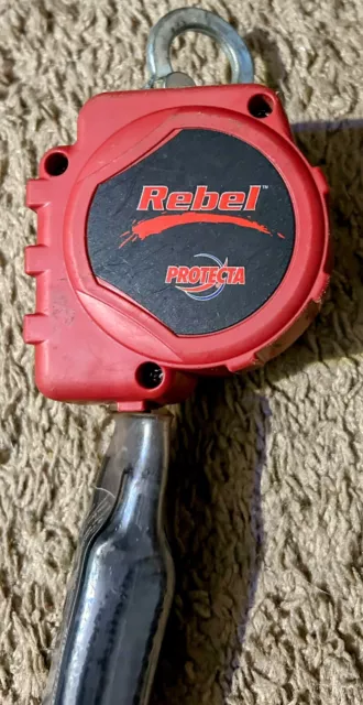 Rebel 6 ft Protecta 3100403 Single Retractable Lanyard