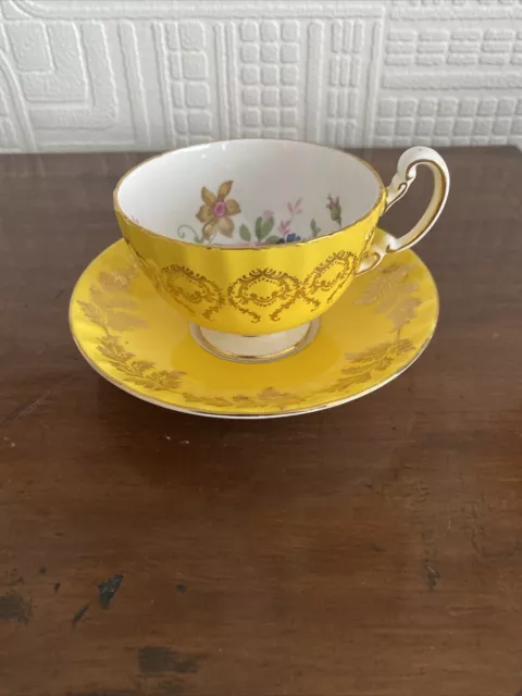 Lovely Vintage Aynsley Cup & Saucer