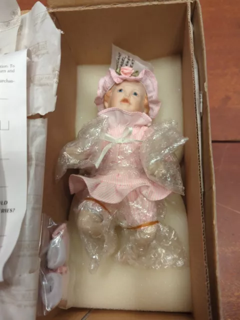 Ashton Drake Galleries Picture Perfect Babies Mini 6” Porcelain Doll EMILY