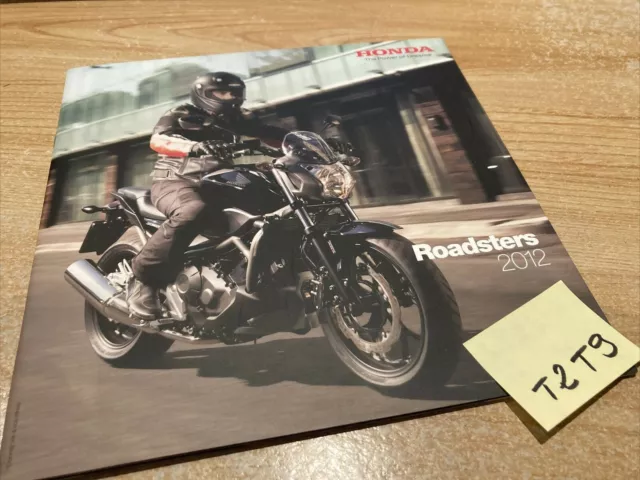 Honda 2012 gamme roadsters CB1300S CB1000R CBF 125 600 1000 catalogue brochure